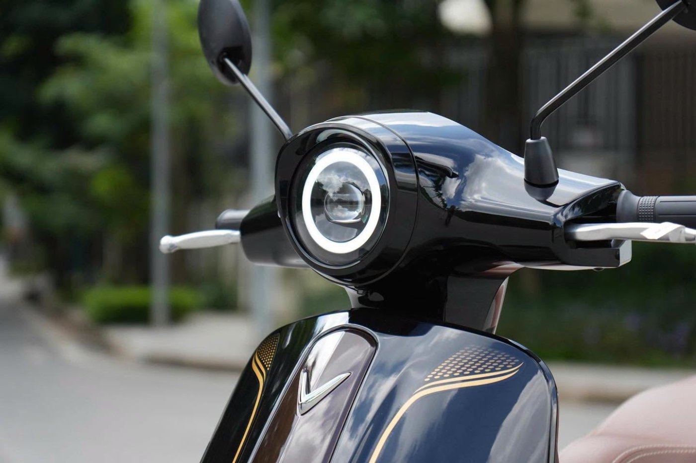 Evo Grand Premia — ảnh thực tế