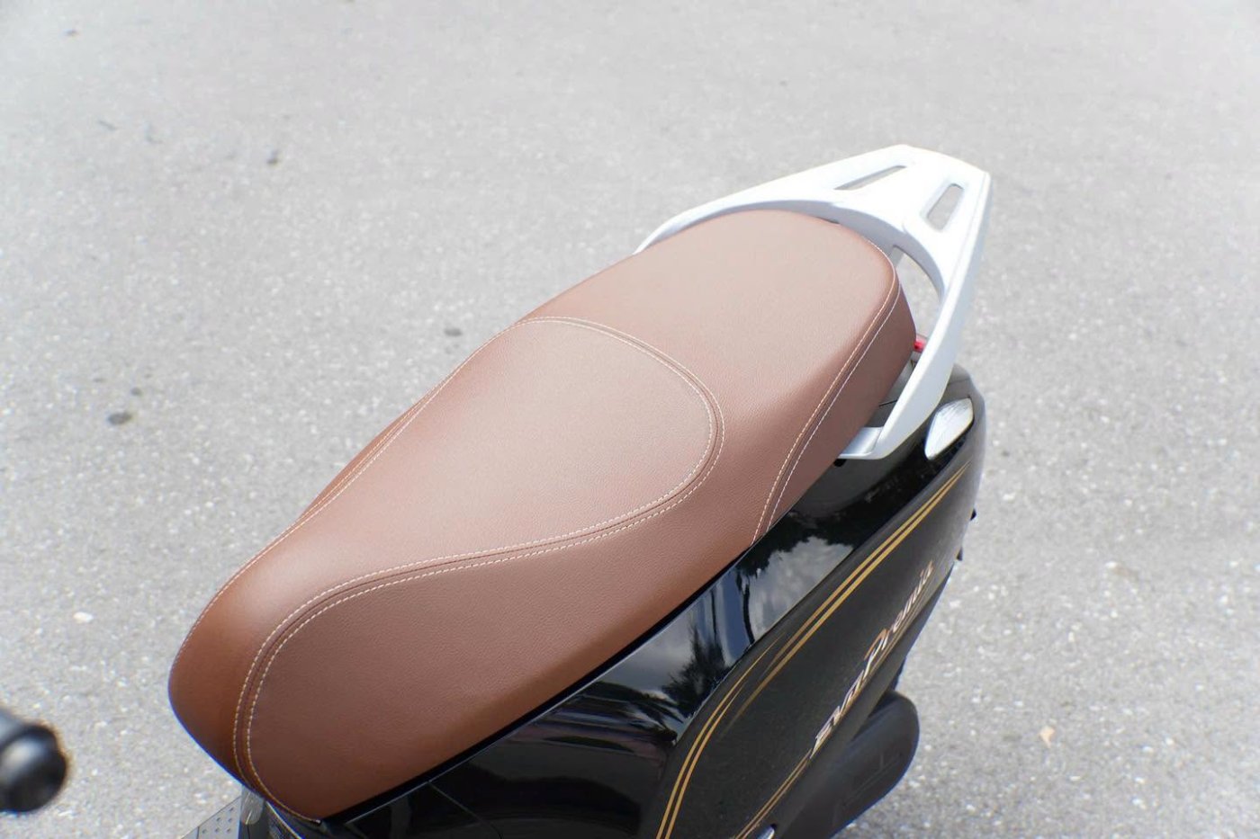 Evo Grand Premia — ảnh thực tế